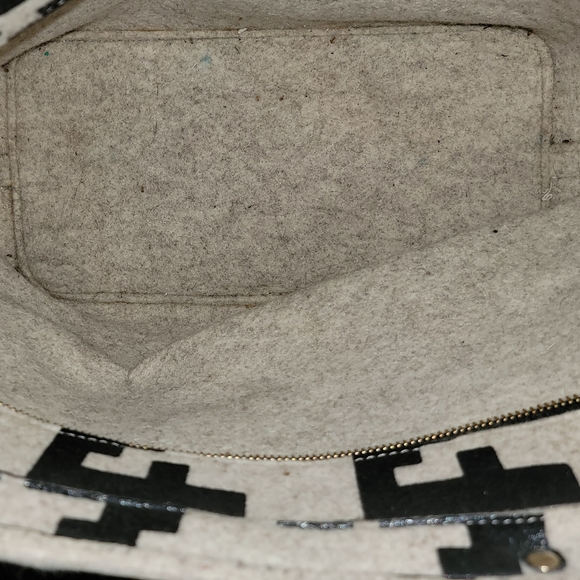 ‼️SOLD‼️Kate Spade Tote, Fabric, Like Brand New - Picture 5 of 13